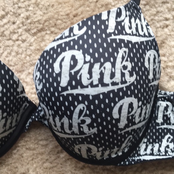 SOLD On EBay! VS pink logo bra - Picture 3 of 7